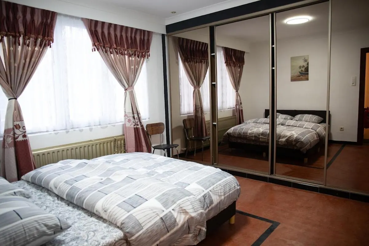 Cozy Family Home Near Lottoarena Antwerpen Casa vacanze